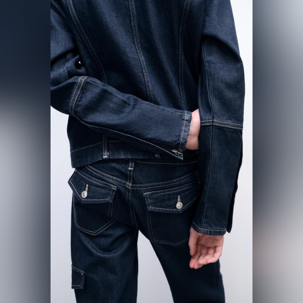 SLIM CARGO JEANS With 18% Lyocell By Zara